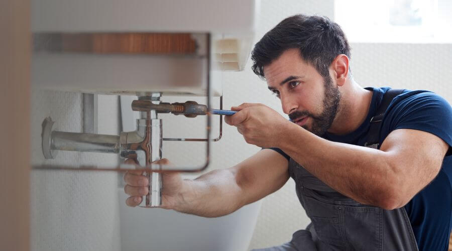 Garbage disposal repair in Lexington, OR